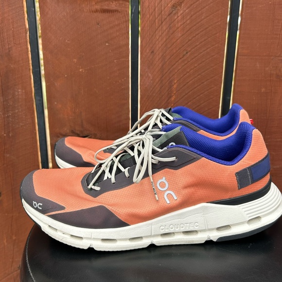 On running cloudnova form sneakers size 10 mens terracotta - Picture 7 of 9